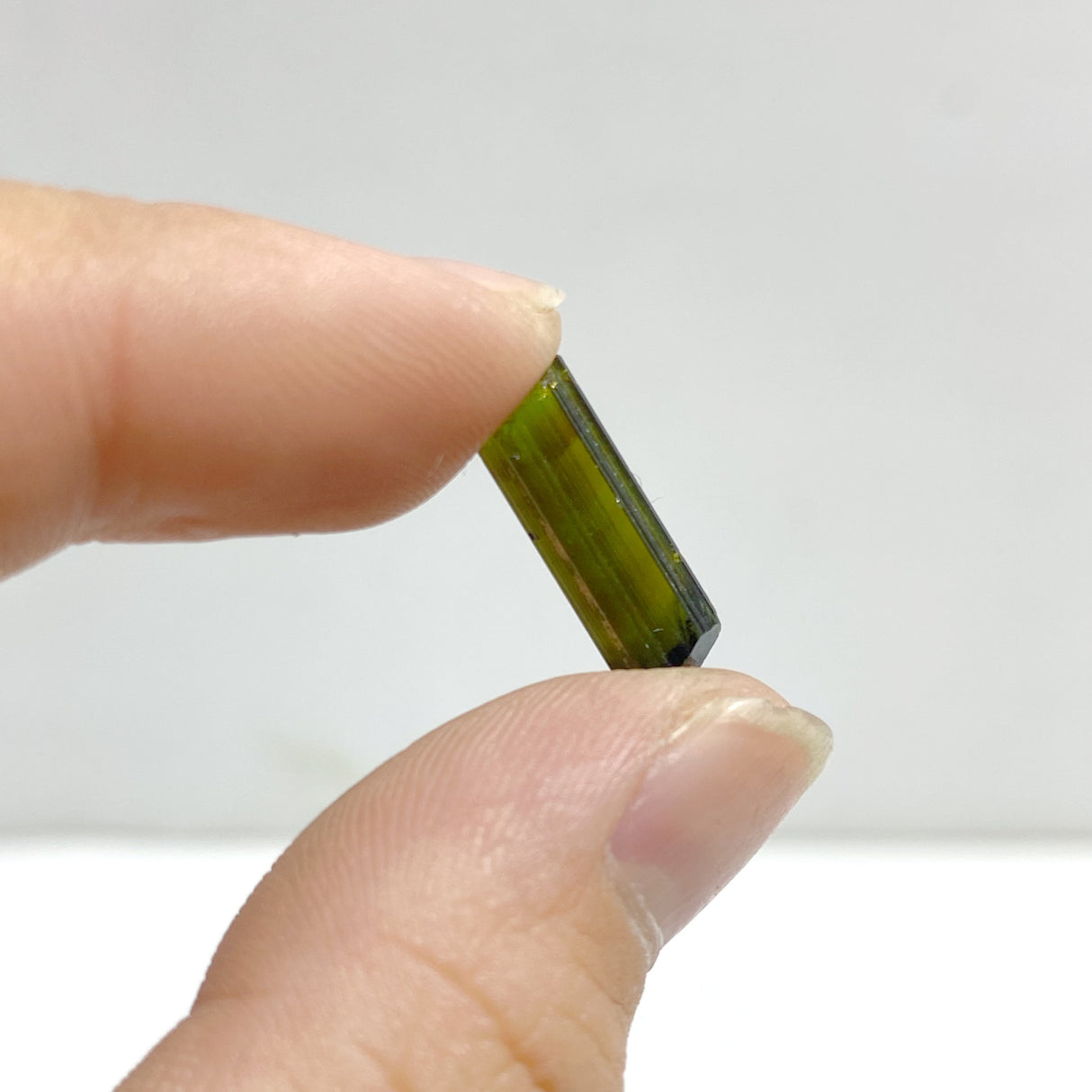 235 Pieces Gem Grade Rough Green Tourmaline for Making Jewelry
