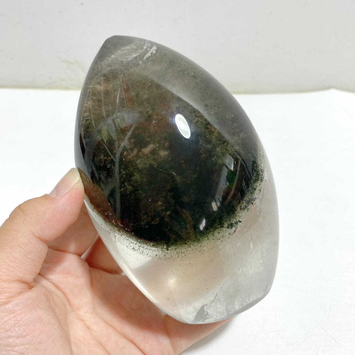 Unique Garden Quartz With Stand