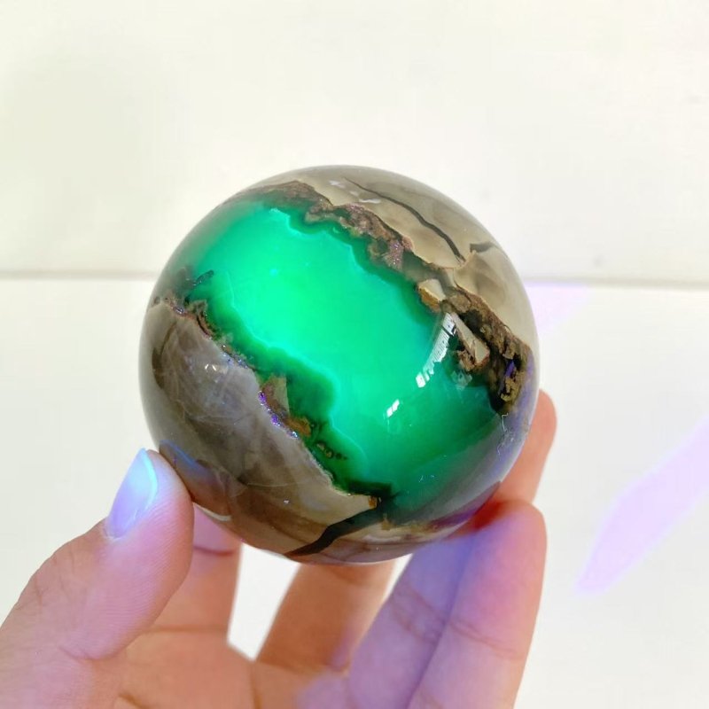 13 Pieces Volcano Agate Sphere(UV - Reactive) - Wholesale Crystals