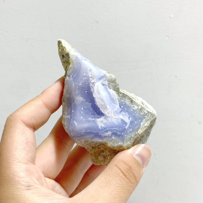 18 Pieces Geode Blue Chalcedony Druzy - Wholesale Crystals