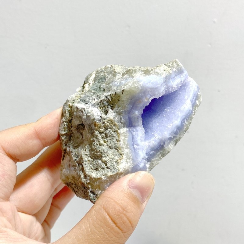 18 Pieces Geode Blue Chalcedony Druzy - Wholesale Crystals