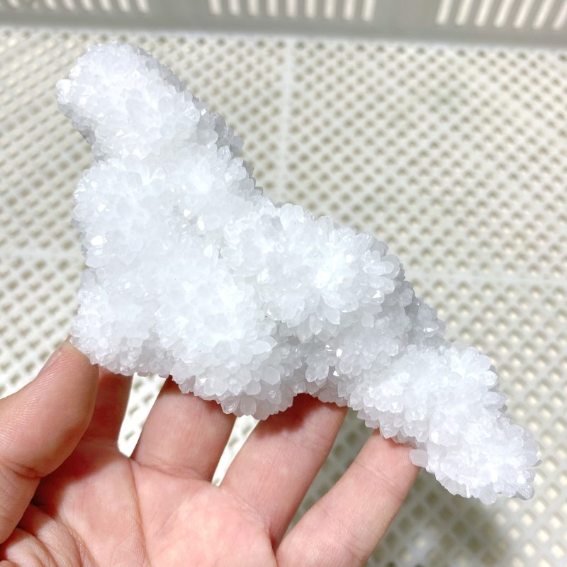 37 Pieces Raw Clear Quartz Cluster Specimen - Wholesale Crystals