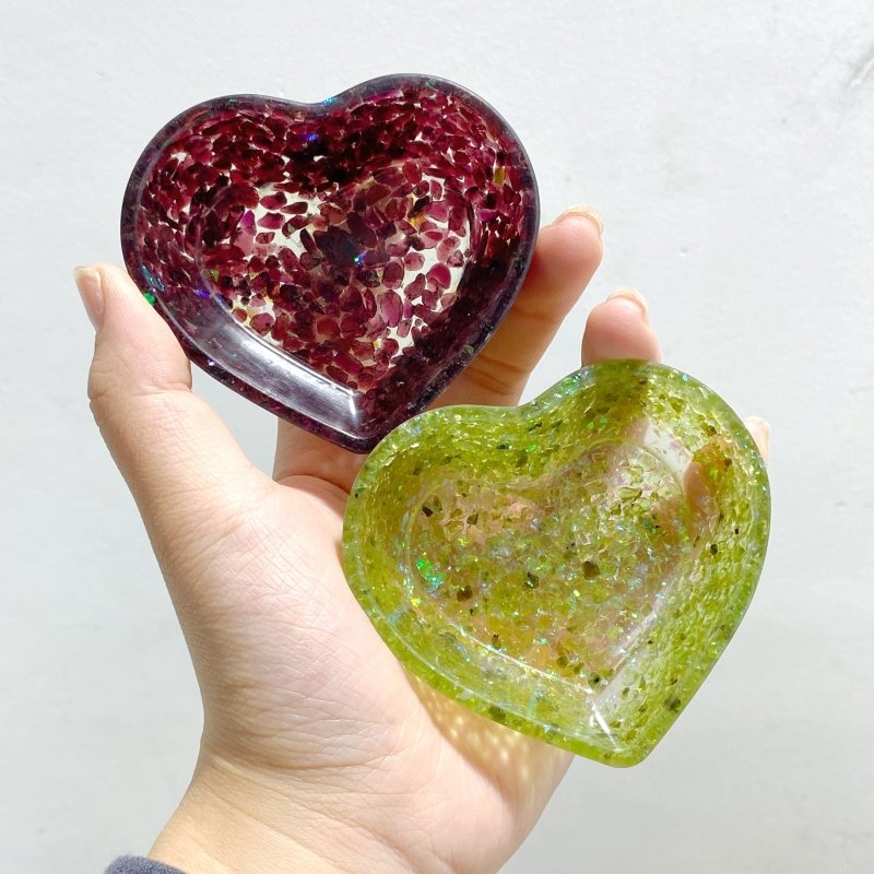 40 Pieces Different Materials Gravel Chips Mixed Heart Shape Bowl Carving - Wholesale Crystals