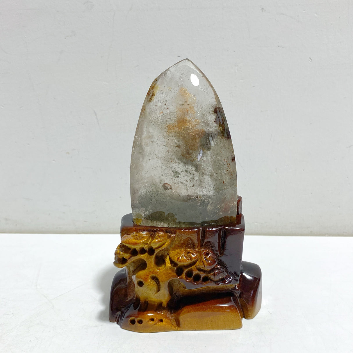 Beautiful Garden Quartz With Stand