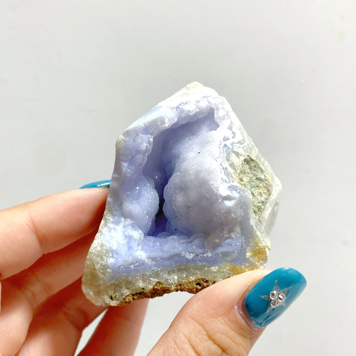 29 Pieces Geode Blue Chalcedony Druzy