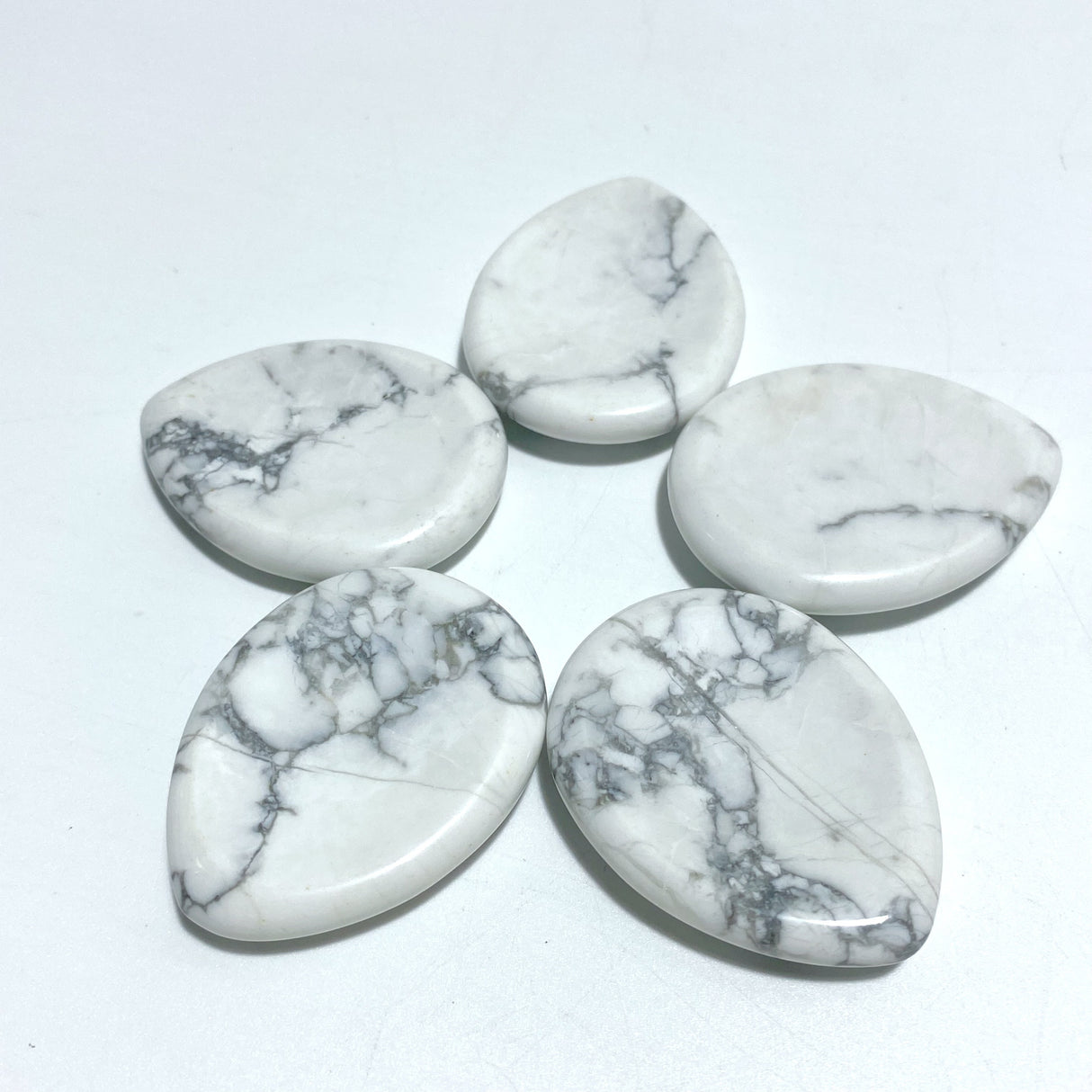 10 Types Worry Stones Teardrop Shape Wholesale Green Aventurine Labradorite Clear Quartz