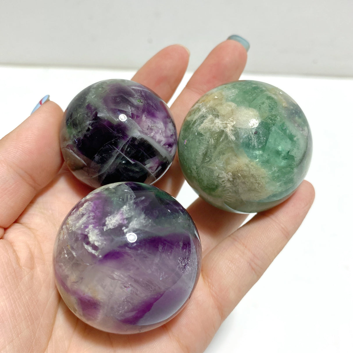 42 Pieces Beautiful Feather Fluorite Sphere Balls