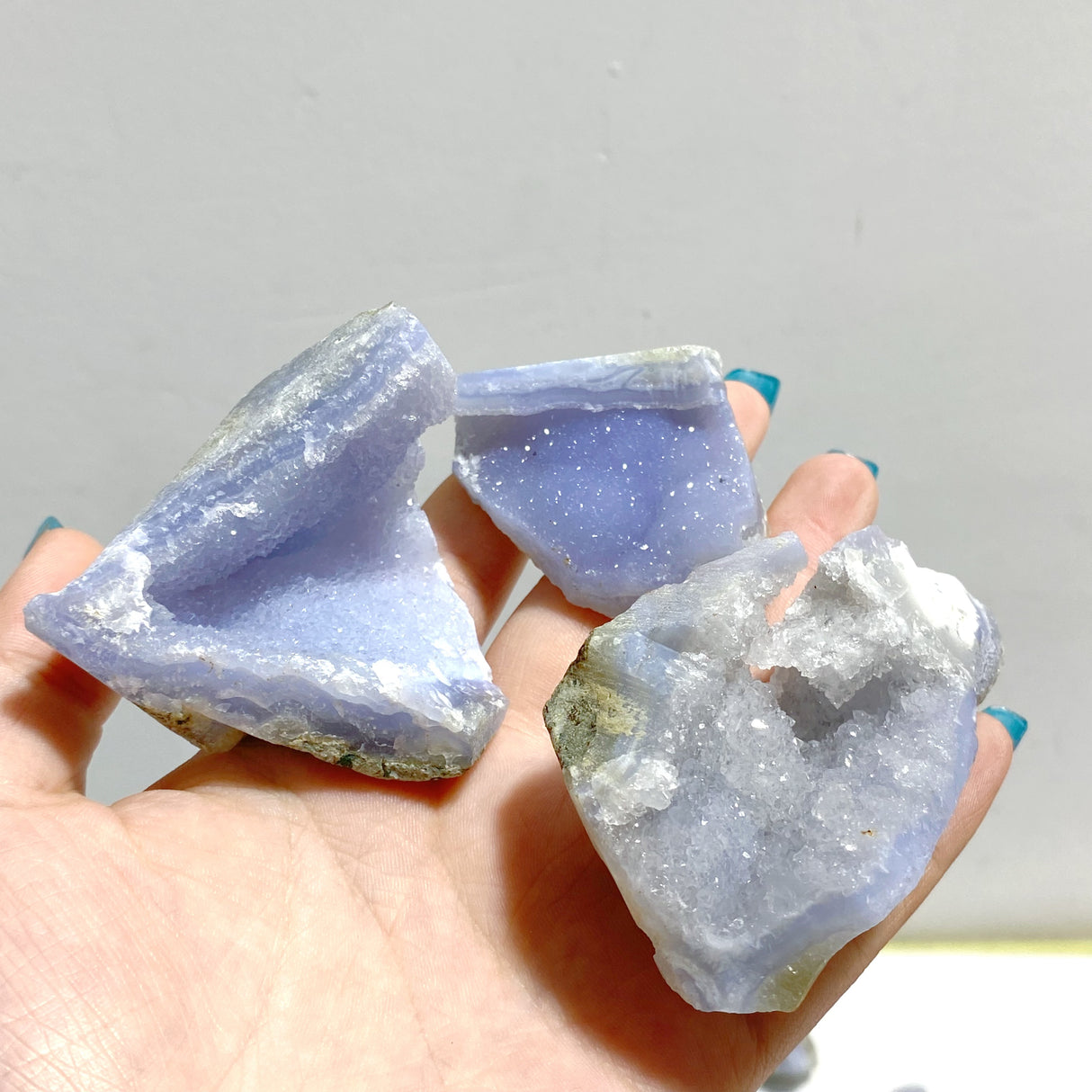 29 Pieces Geode Blue Chalcedony Druzy