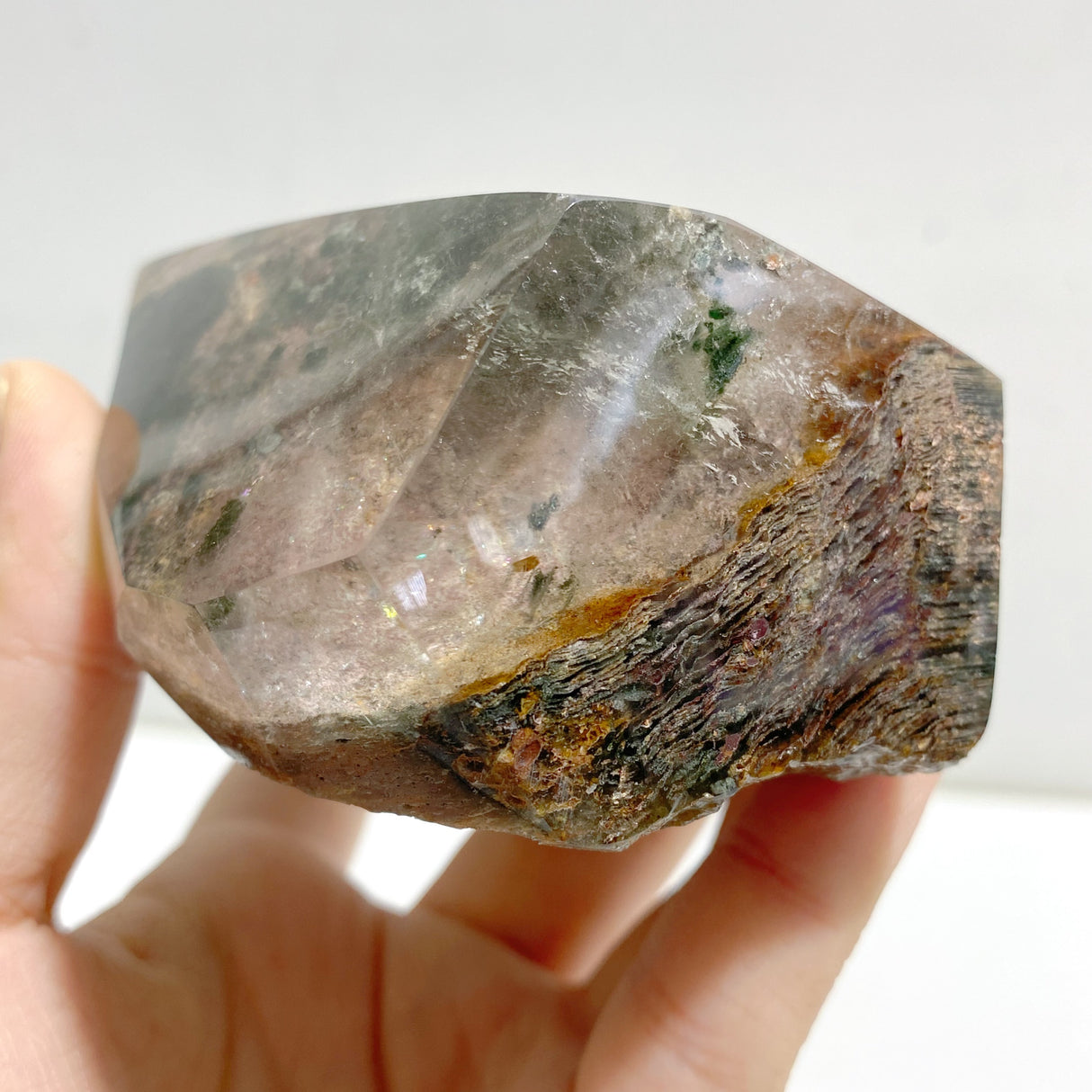 Beautiful Garden Quartz With Stand