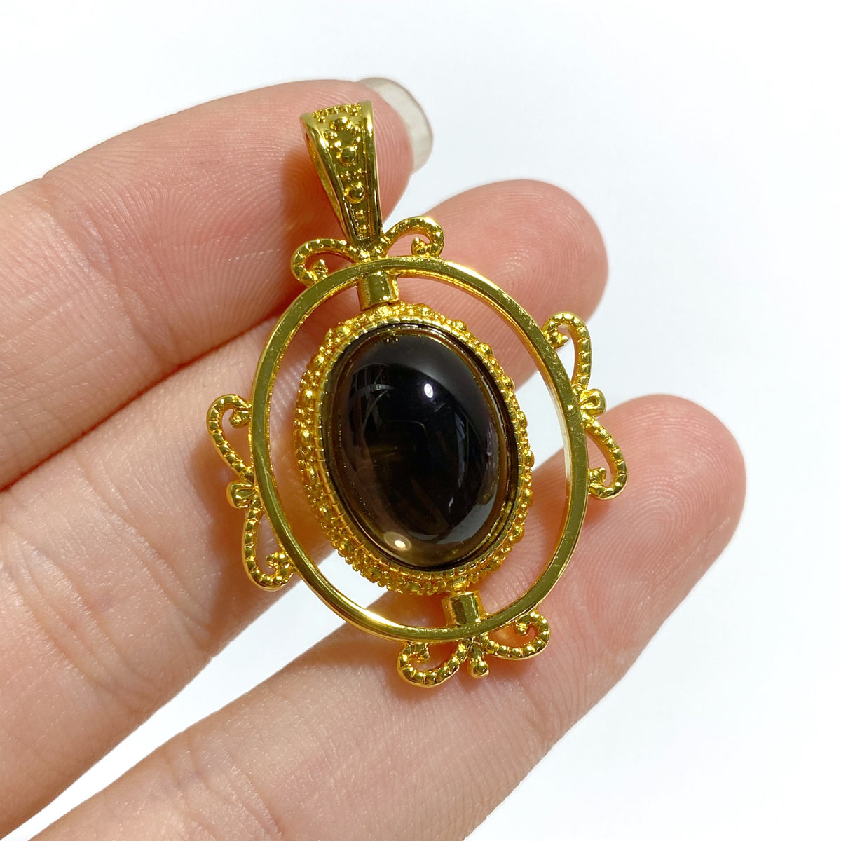8 Types Rotatable Crystal Pendants Wholesale