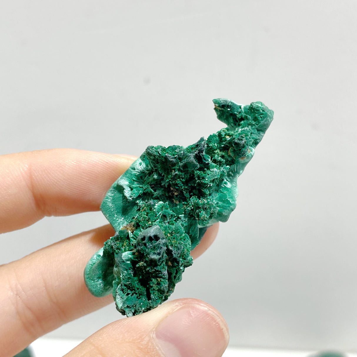 25 Pieces Beautiful High Quality Raw Malachite Specimen