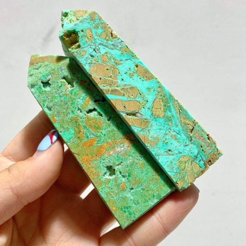 Indonesia Turquoise Four - sided Tower Point Wholesale - Wholesale Crystals