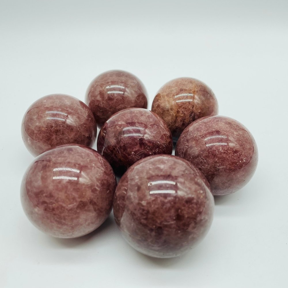 1.57-2in Strawberry Quartz Spheres Ball Crystal Wholesale -Wholesale Crystals