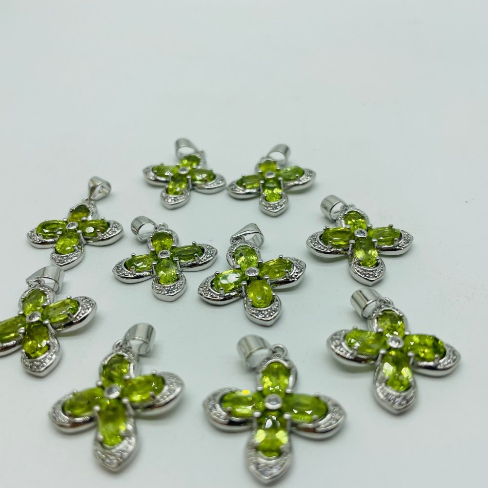 Peridot Round Cut Faceted Stone Pendant Charm Wholesale -Wholesale Crystals