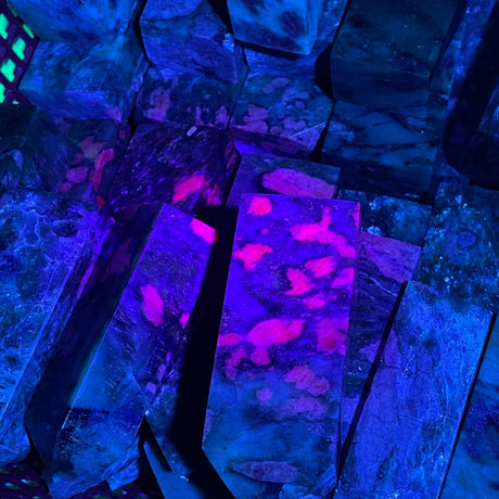 Ruby Mixed Green Mica Four-Sided Fat Tower Points Wholesale -Wholesale Crystals