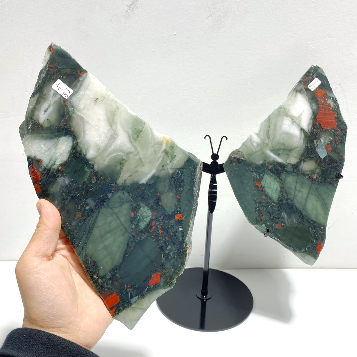 2 Pairs Africa Blood Stone Butterfly Wing Carving With Stand