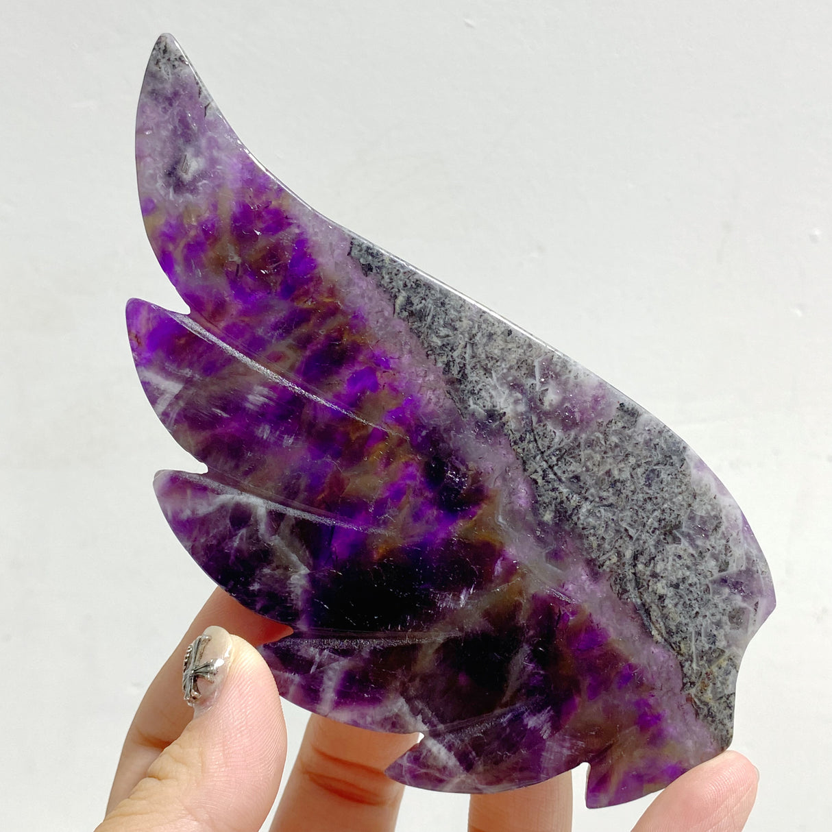 Unique Chevron Amethyst Heart Wing Carving With Stand