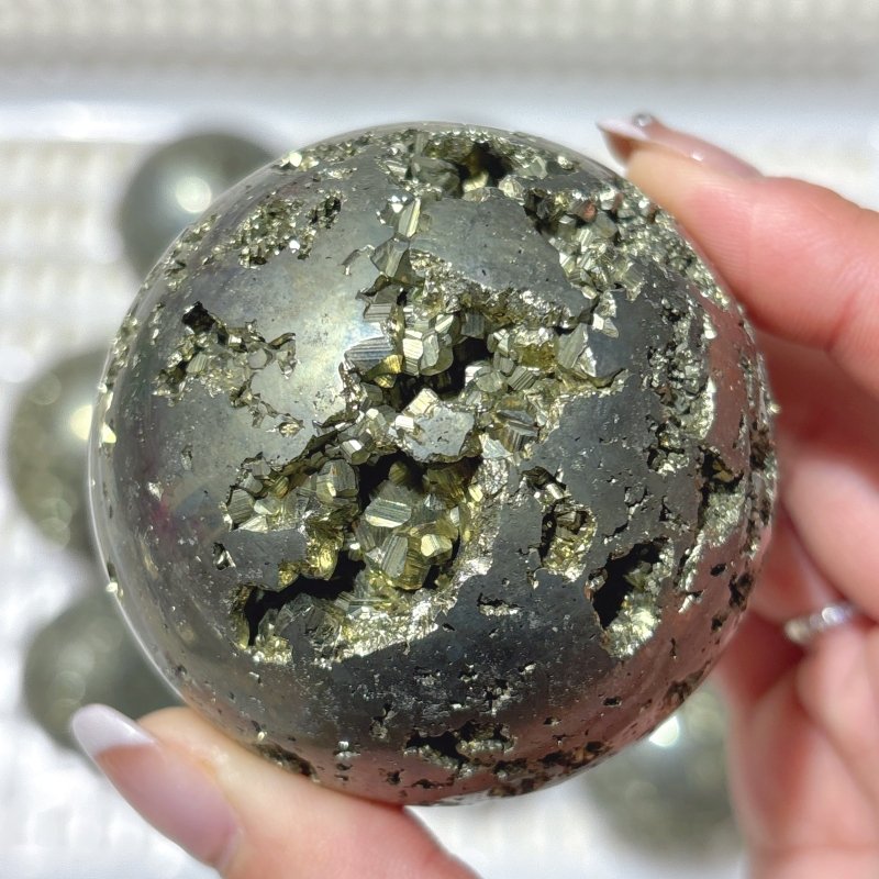 11 Pieces High Quality Pyrite Spheres Ball - Wholesale Crystals