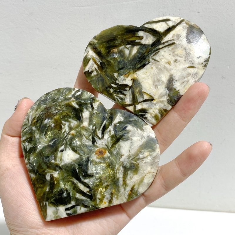 13 Pieces Green Mica Mixed Quartz Heart -Wholesale Crystals