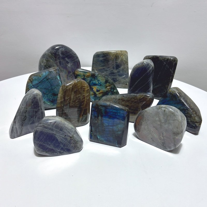 13 Pieces High Quality Labradorite Free Form - Wholesale Crystals