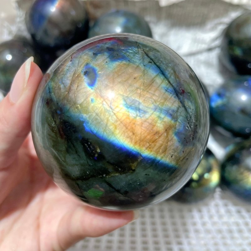 13 Pieces Strong Light Labradorite Spheres - Wholesale Crystals