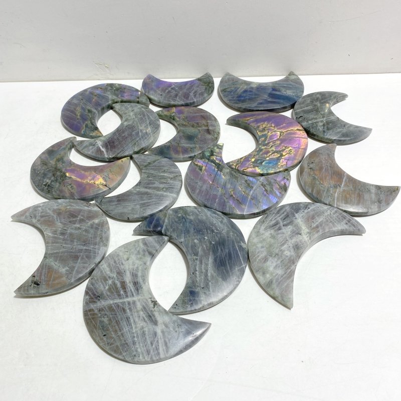 15 Pieces Beautiful Labradorite Moon Carving - Wholesale Crystals