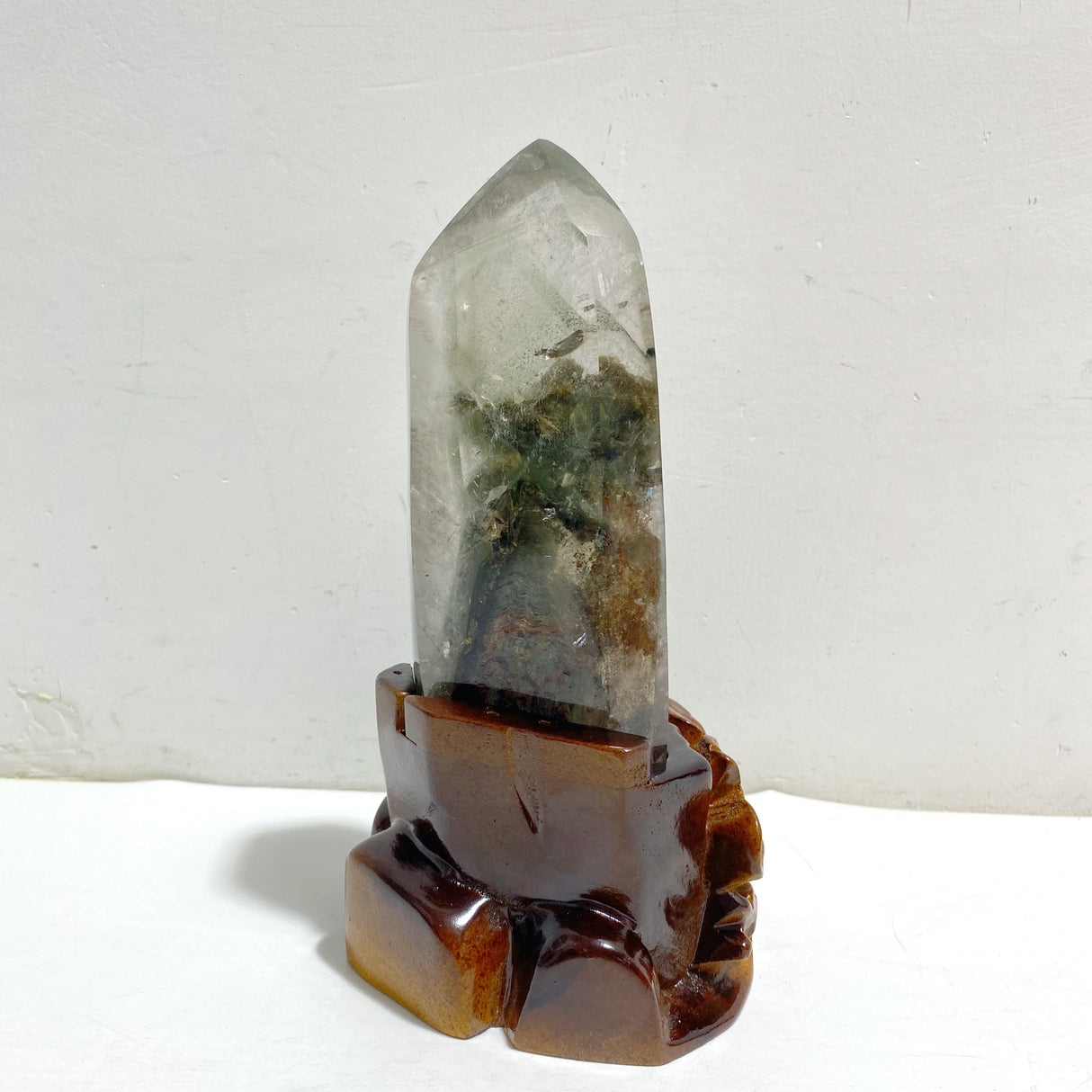 Unique Garden Quartz With Stand