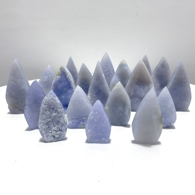 19 Pieces Blue Chalcedony Arrow Head Shape - Wholesale Crystals