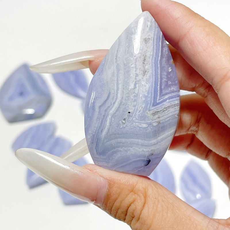 19 Pieces Blue Lace Agate Arrow Head Shape - Wholesale Crystals