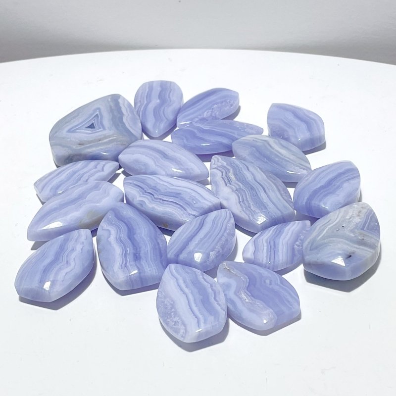 19 Pieces Blue Lace Agate Arrow Head Shape - Wholesale Crystals