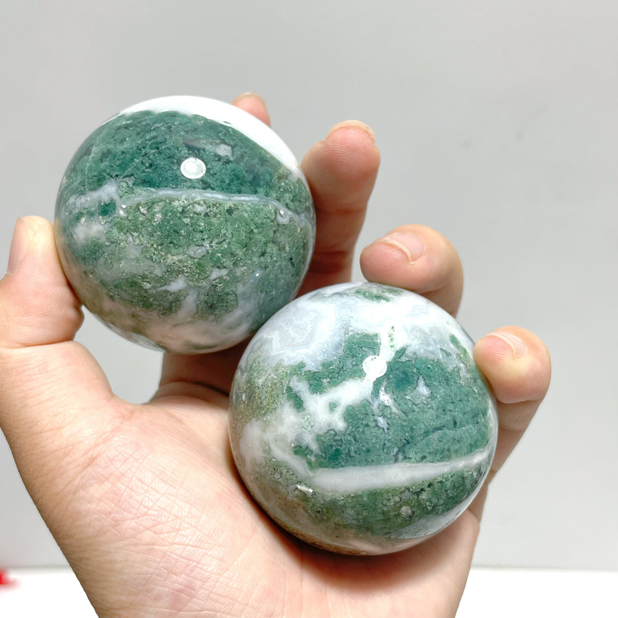 13 Pieces Beautiful Moss Agate Spheres