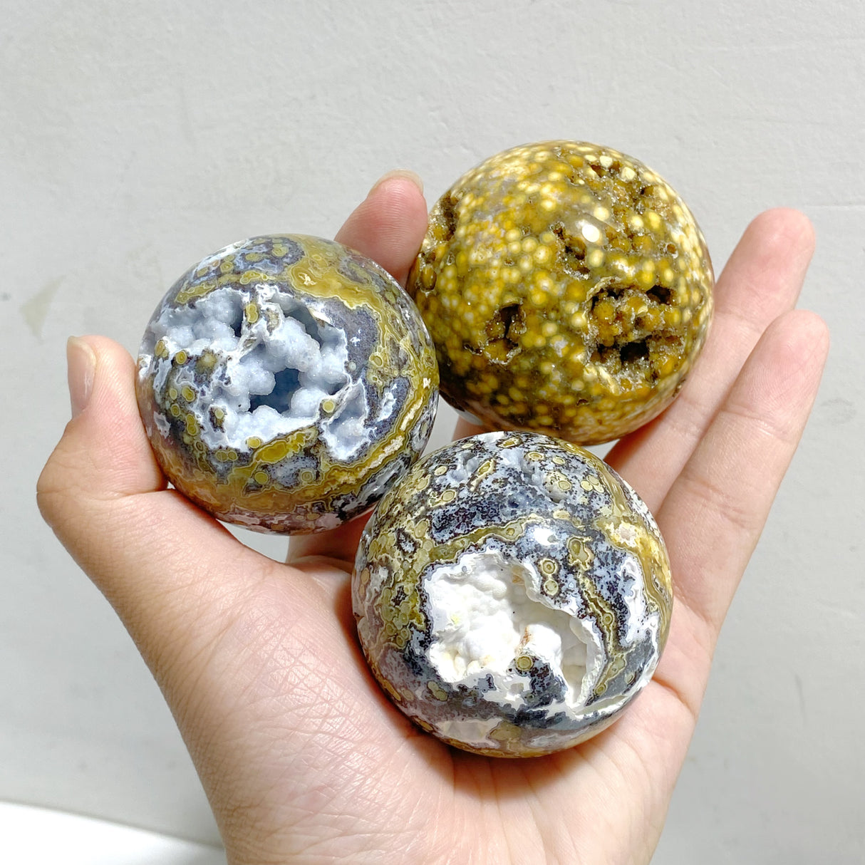 19 Pieces Geode Druzy 8th Vein Ocean Jasper Spheres