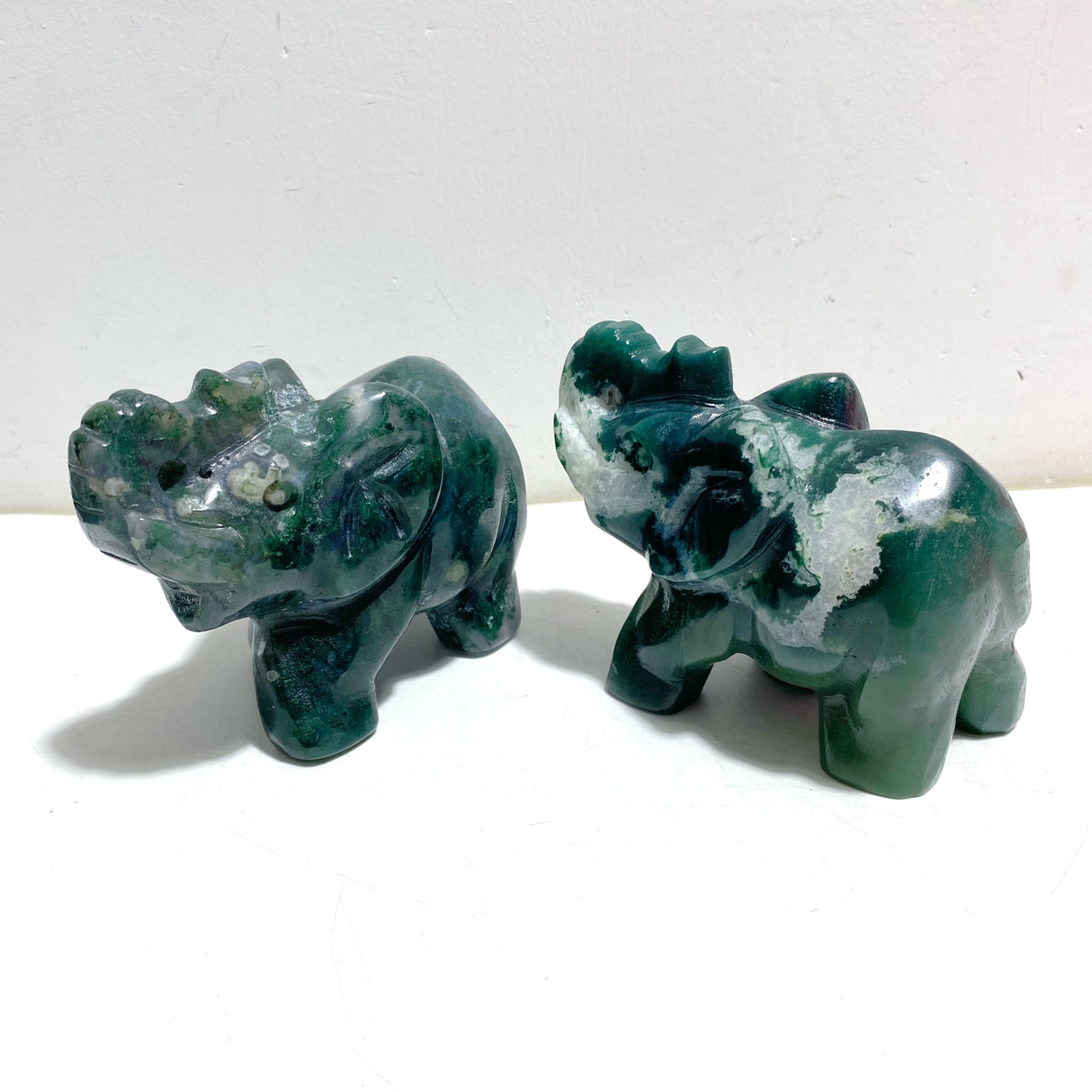 11 Pieces Moss Agate Elephant Carving