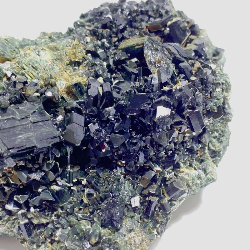 3 Pieces Raw Epidote Stone Specimen - Wholesale Crystals