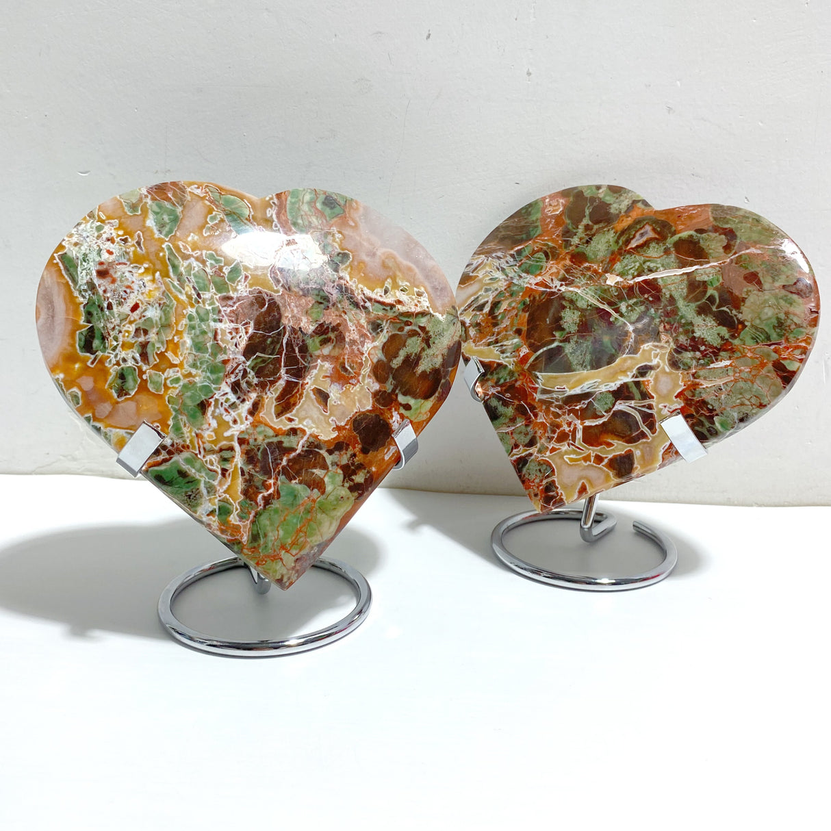 5 Pieces Large Money Agate Heart With Stand