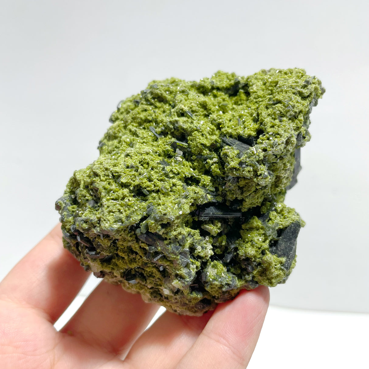 7 Pieces 2.13kg Beautiful Green Tourmaline Specimen For Collection