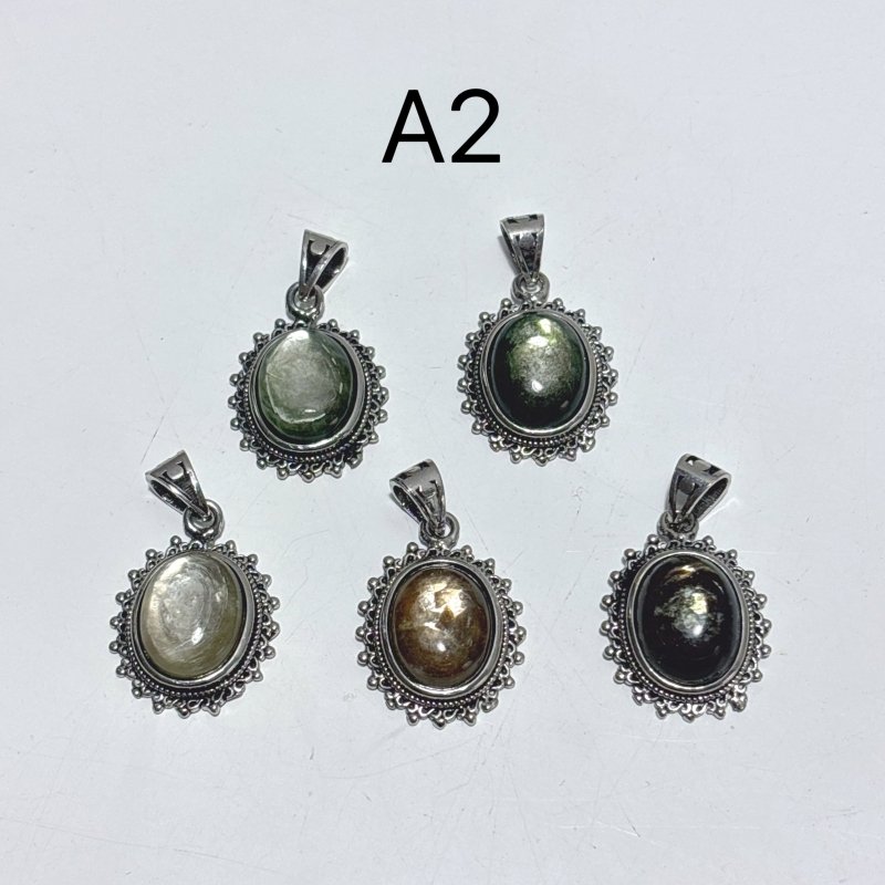 4 Types Green Mica Crystal Pendant Wholesale - Wholesale Crystals