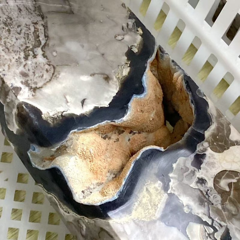 5 Pieces Volcanic Agate Large Tower (Sea Freight Only) -Wholesale Crystals