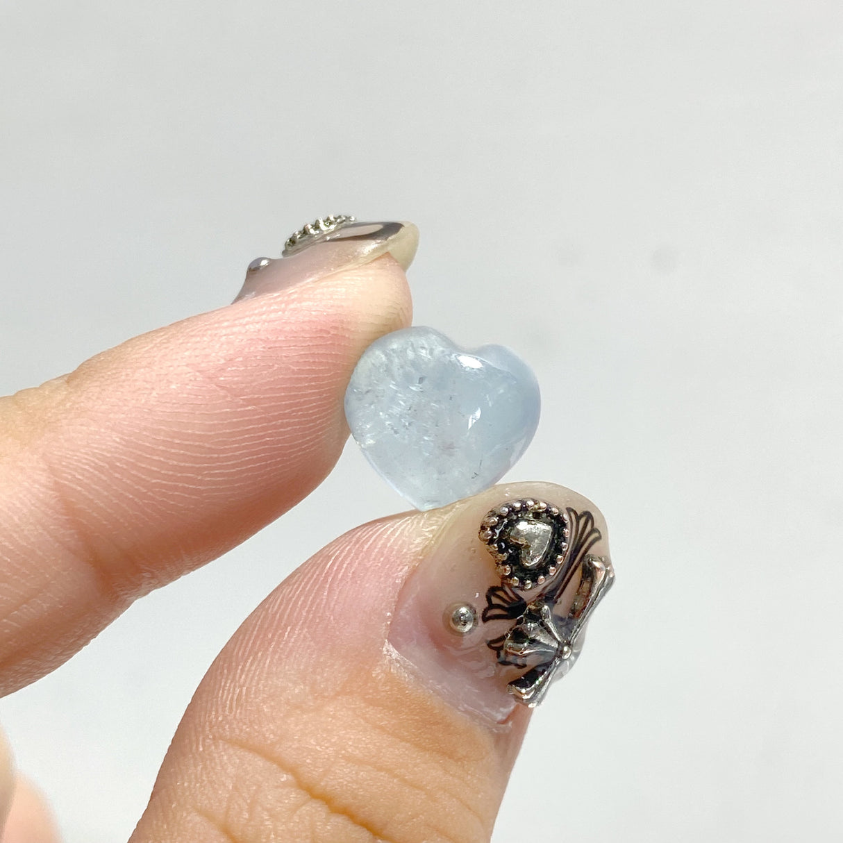 1-2cm Mixed Size Aquamarine Heart Wholesale