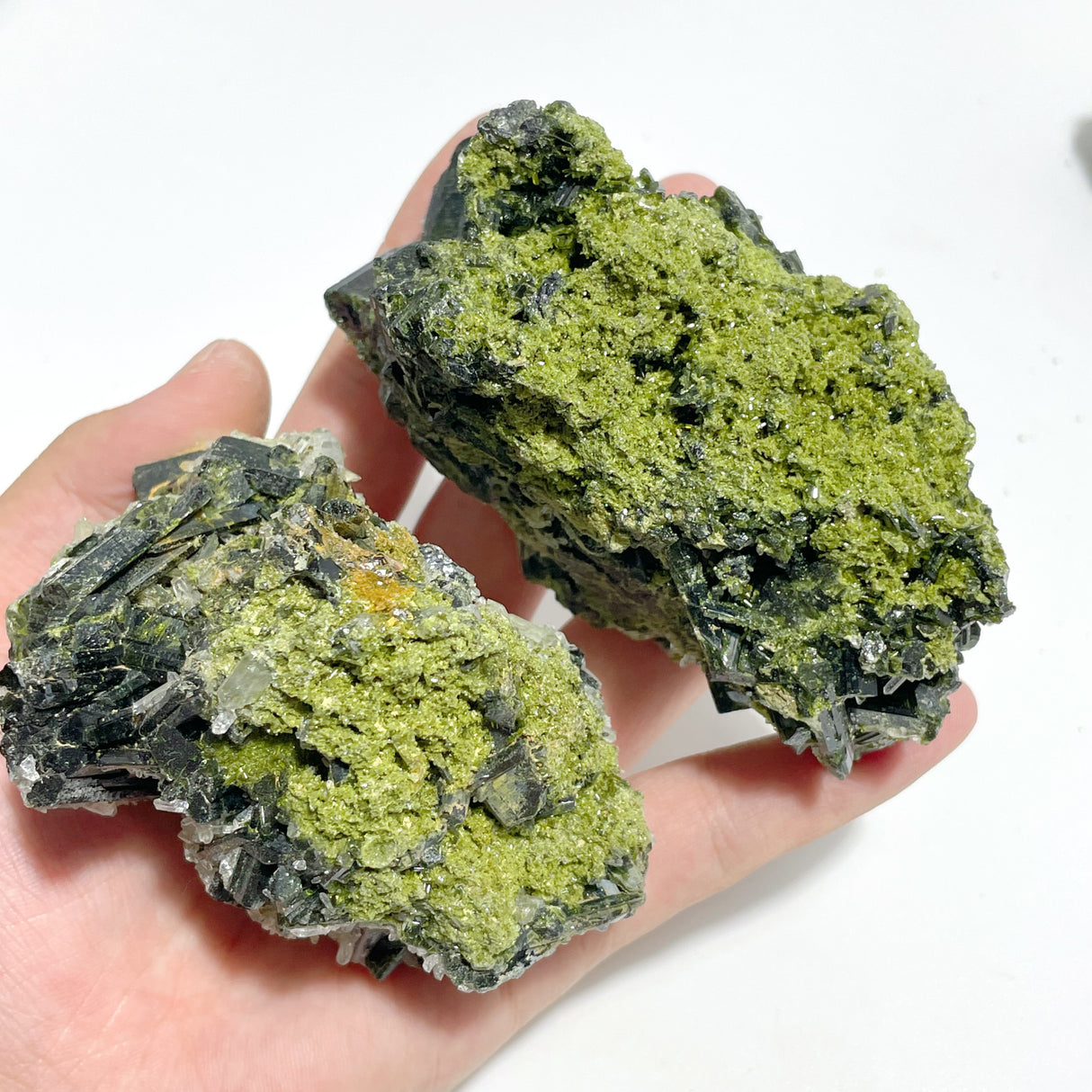 7 Pieces 2.13kg Beautiful Green Tourmaline Specimen For Collection