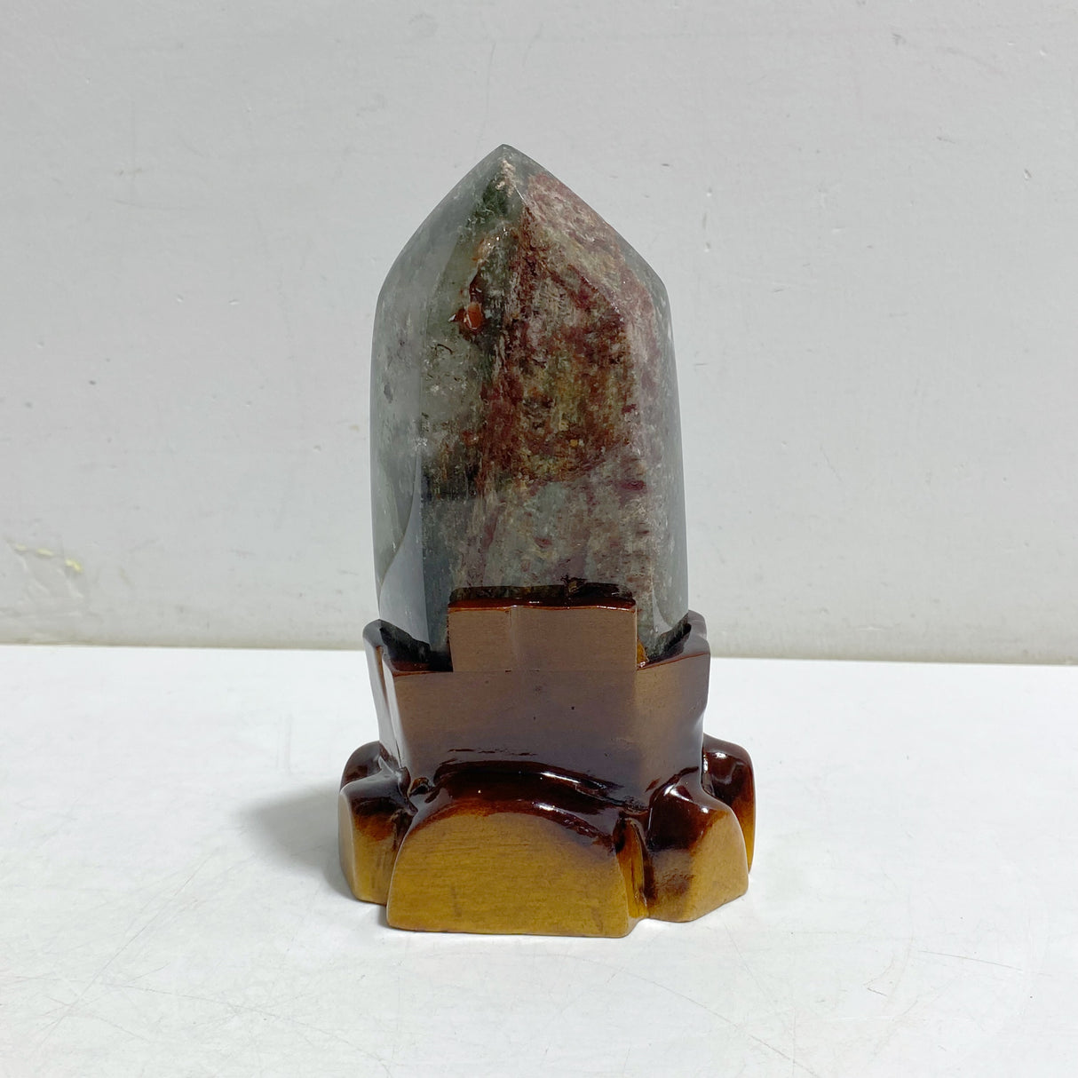Unique Garden Quartz With Stand