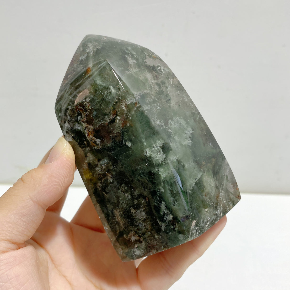 Unique Garden Quartz With Stand