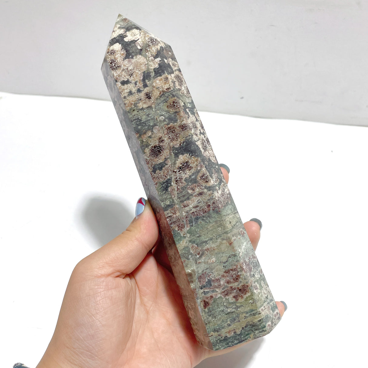 8 Pieces Green Sakura Flower Agate Point