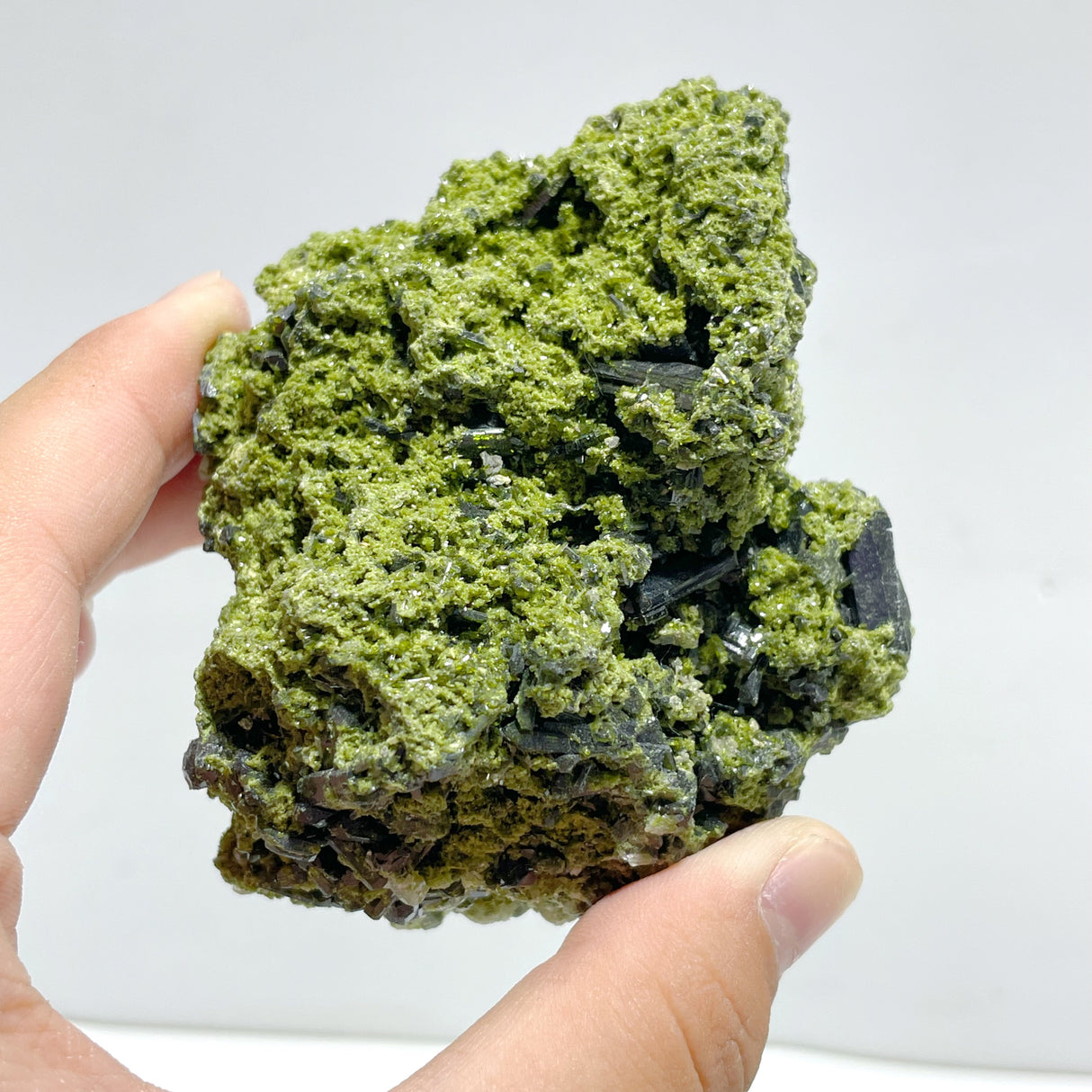 7 Pieces 2.13kg Beautiful Green Tourmaline Specimen For Collection