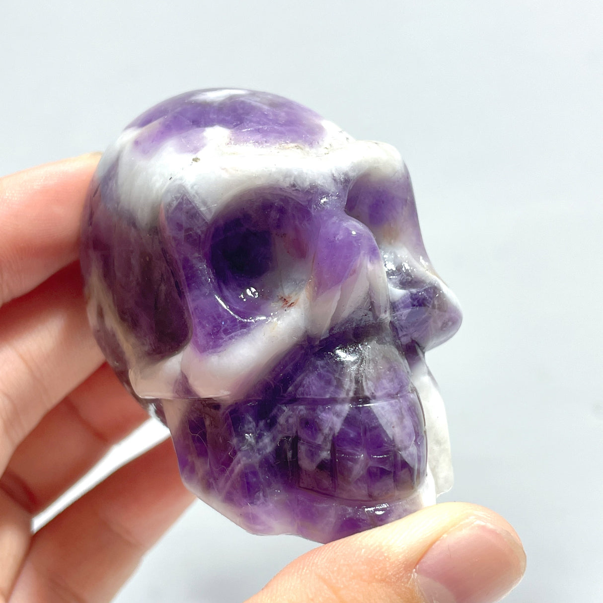 11 Pieces Chevron Amethyst Skull Carving