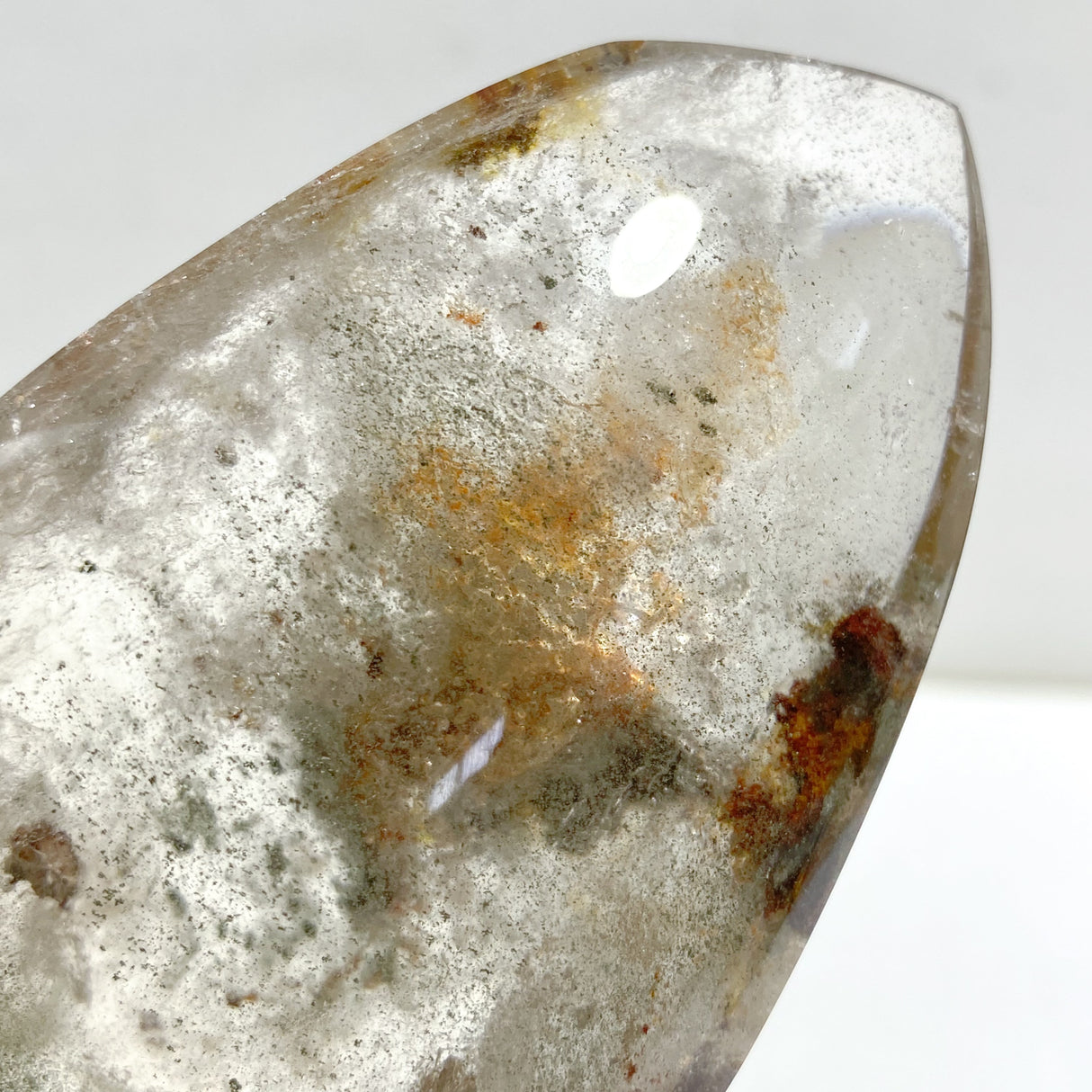 Beautiful Garden Quartz With Stand