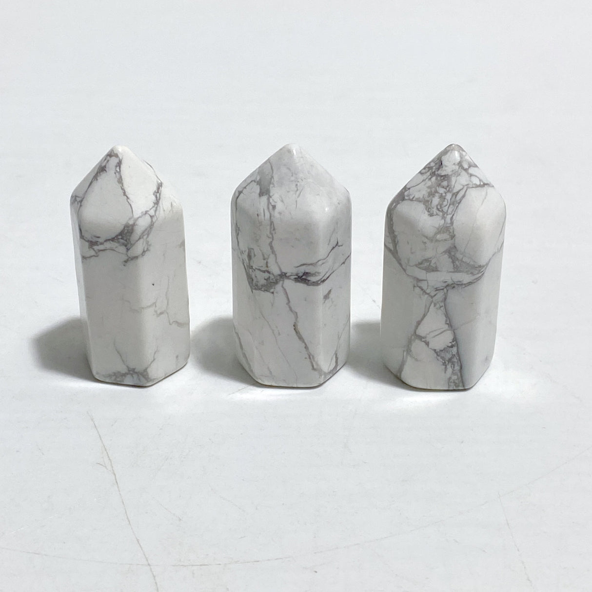 8 Types Mini Crystal Tower Wholesale Howlite Red Jasper Labradorite