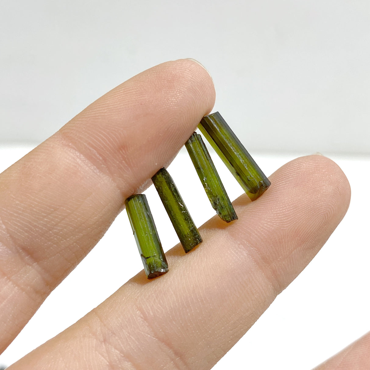 235 Pieces Gem Grade Rough Green Tourmaline for Making Jewelry