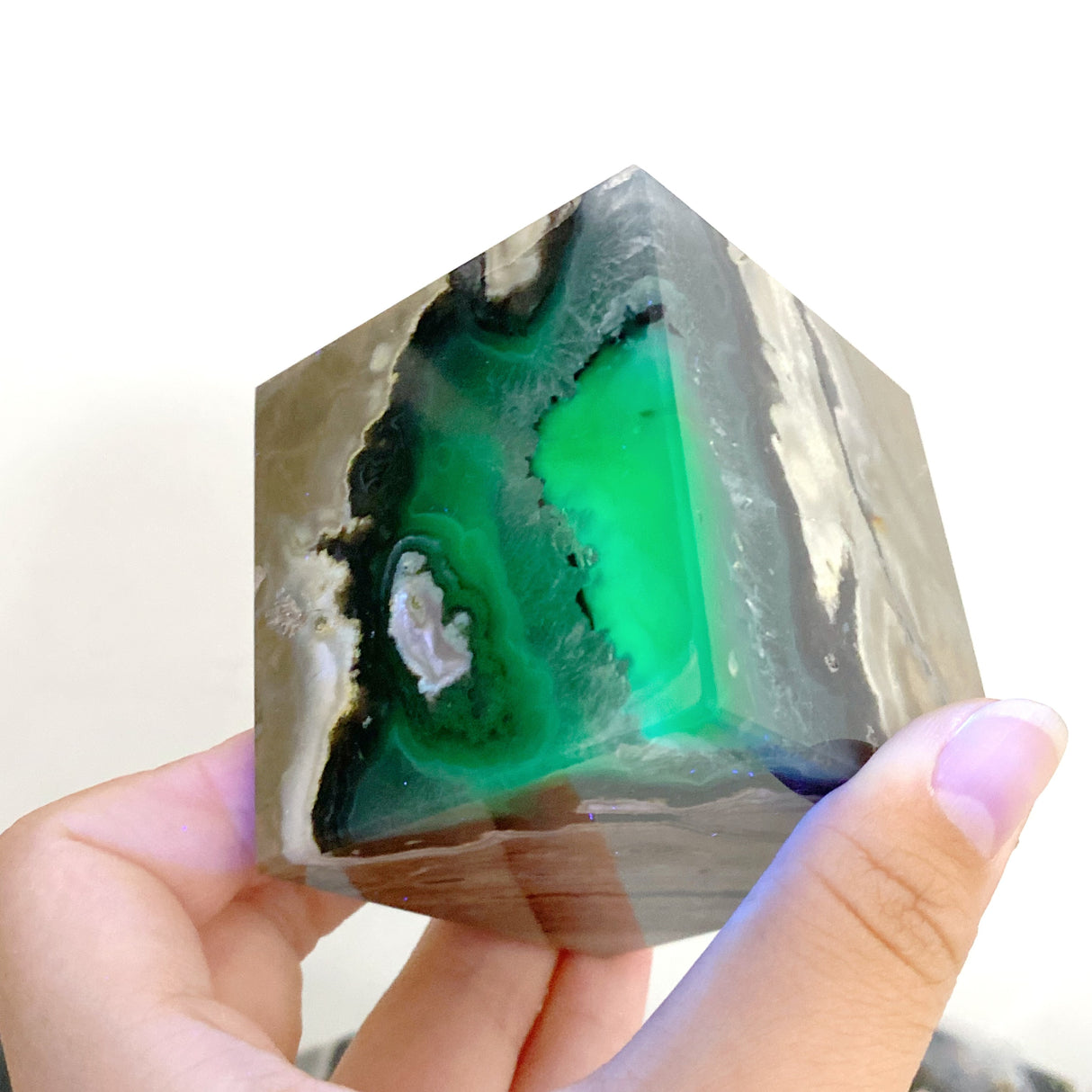 7 Pieces Volcanic Agate Standable Cube (UV-Reactive)