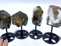 4 Pieces Garden Quartz Free Form With Stand
